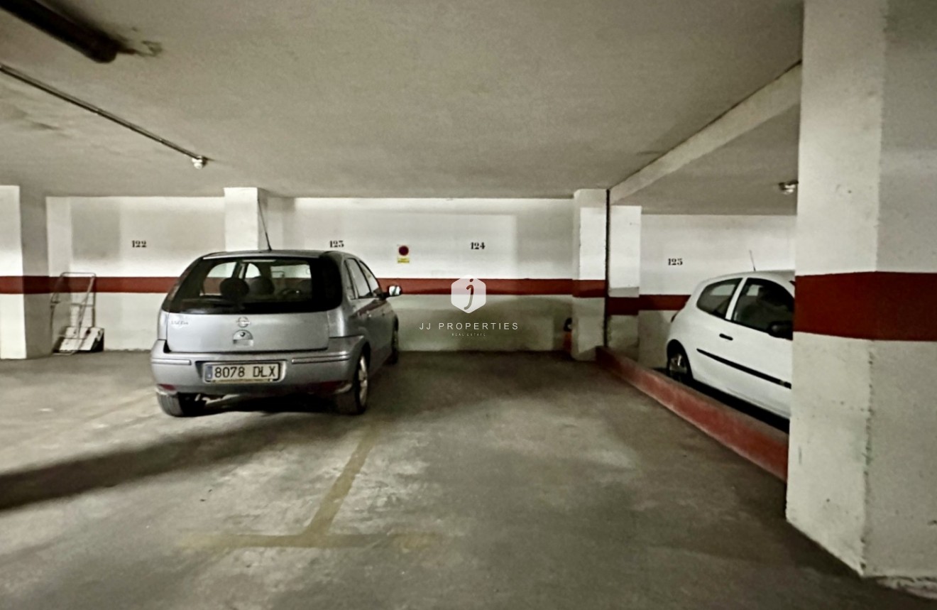 Z drugiej ręki - Mieszkanie w bloku -
Orihuela Costa - Costa Blanca