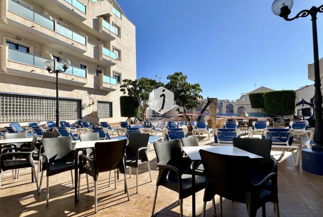 Z drugiej ręki - Mieszkanie w bloku -
Orihuela Costa - Costa Blanca