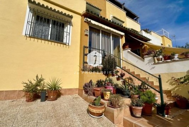 Z drugiej ręki - Szalet -
Orihuela Costa - Costa Blanca