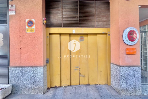 Segunda mano - Apartamento / piso -
Torrevieja - Centro