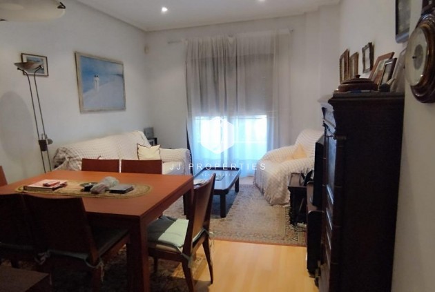 Aus zweiter Hand - Wohnung -
Torrevieja