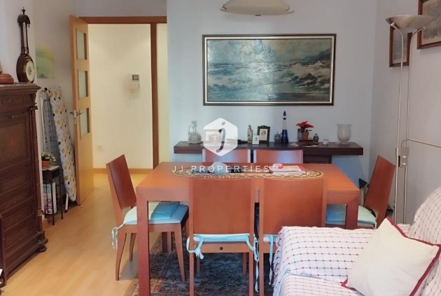 Aus zweiter Hand - Wohnung -
Torrevieja