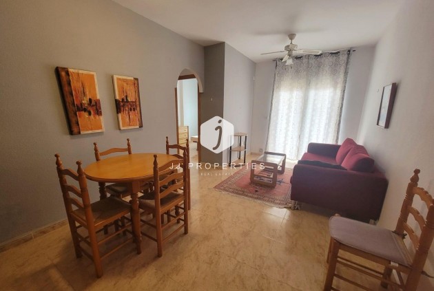 Z drugiej ręki - Mieszkanie w bloku -
Torrevieja - Playa del Cura