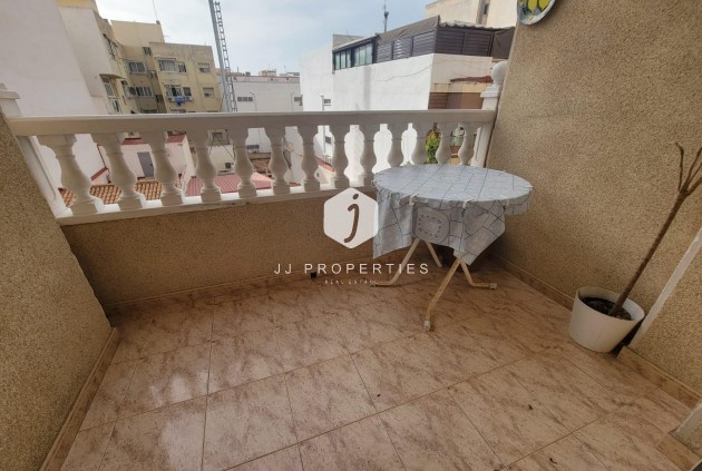 Z drugiej ręki - Mieszkanie w bloku -
Torrevieja - Playa del Cura