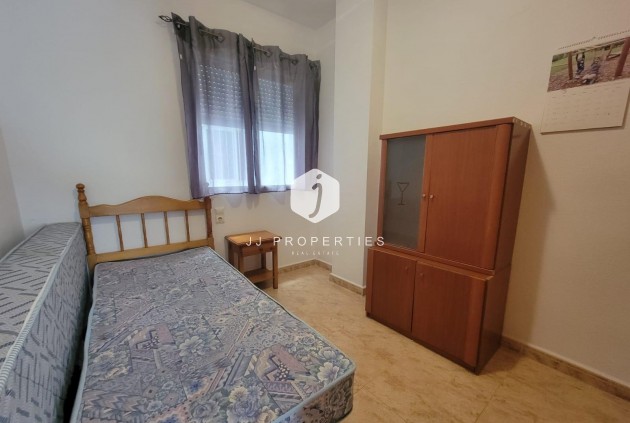 Z drugiej ręki - Mieszkanie w bloku -
Torrevieja - Playa del Cura