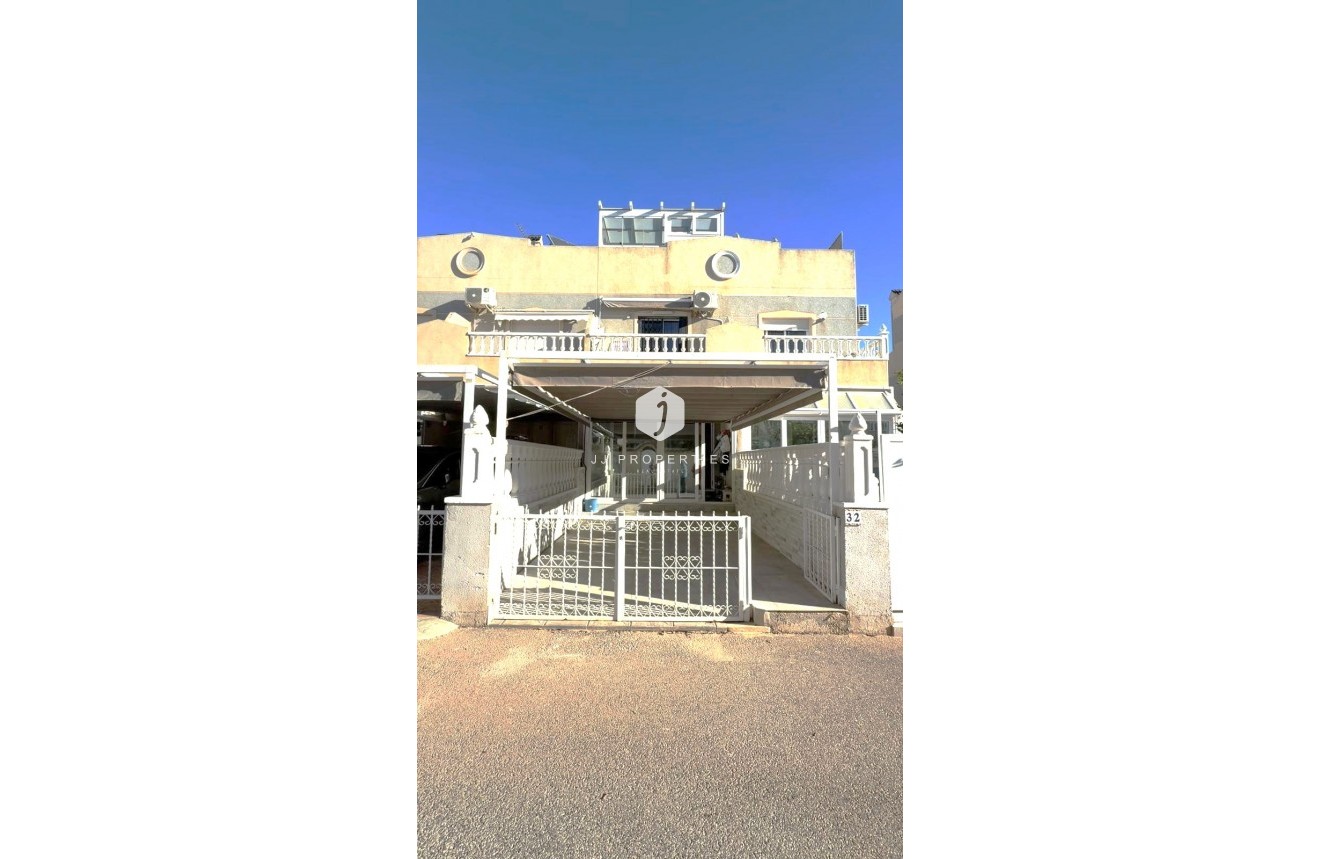 Z drugiej ręki - Szalet -
Orihuela Costa - Costa Blanca