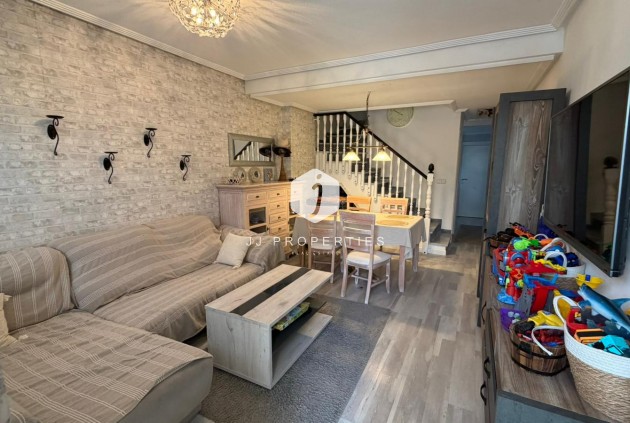 Z drugiej ręki - Szalet -
Orihuela Costa - Costa Blanca