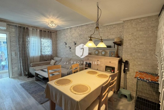 Z drugiej ręki - Szalet -
Orihuela Costa - Costa Blanca