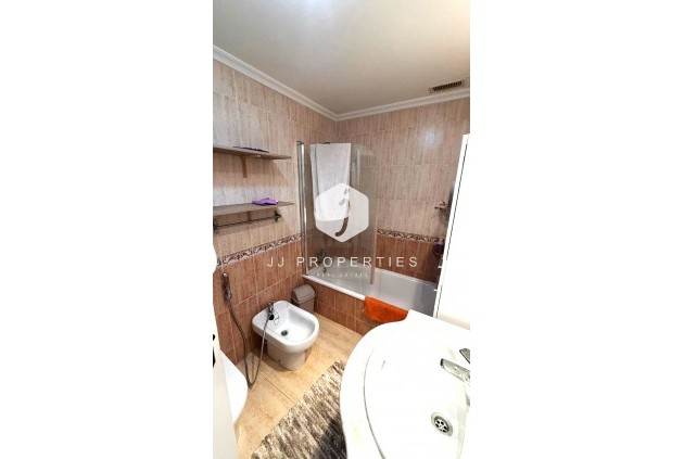 Z drugiej ręki - Szalet -
Orihuela Costa - Costa Blanca