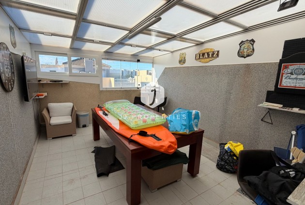 Z drugiej ręki - Szalet -
Orihuela Costa - Costa Blanca