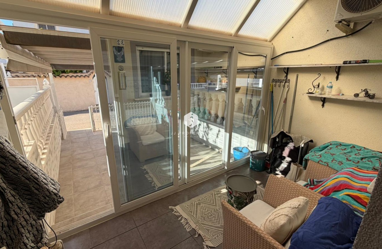 Z drugiej ręki - Szalet -
Orihuela Costa - Costa Blanca