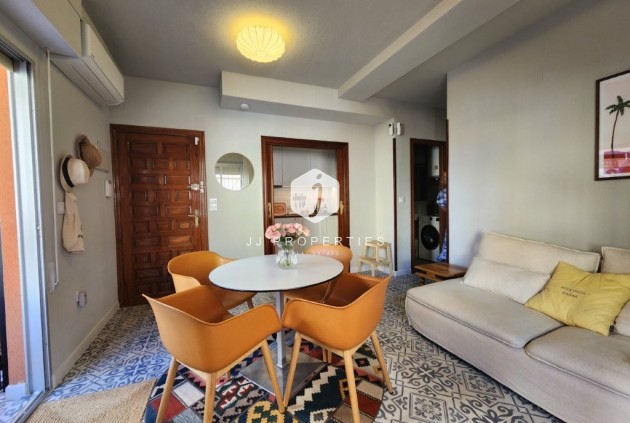 Z drugiej ręki - Mieszkanie w bloku -
La Mata - Costa Blanca