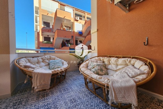 Z drugiej ręki - Mieszkanie w bloku -
La Mata - Costa Blanca