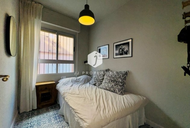 Z drugiej ręki - Mieszkanie w bloku -
La Mata - Costa Blanca