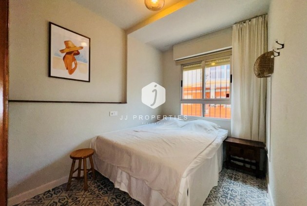 Z drugiej ręki - Mieszkanie w bloku -
La Mata - Costa Blanca