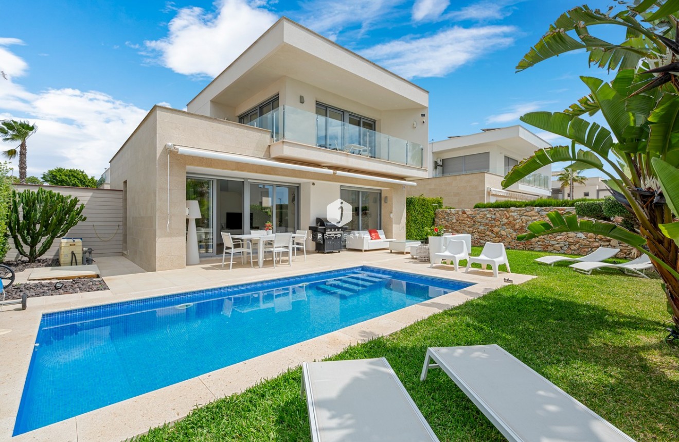Z drugiej ręki - Villa -
Orihuela Costa - Costa Blanca