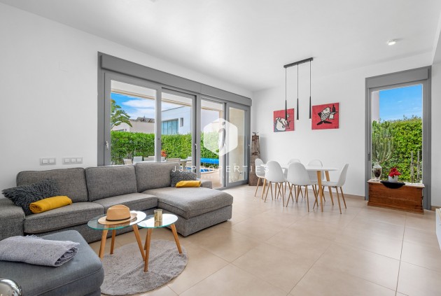 Z drugiej ręki - Villa -
Orihuela Costa - Costa Blanca