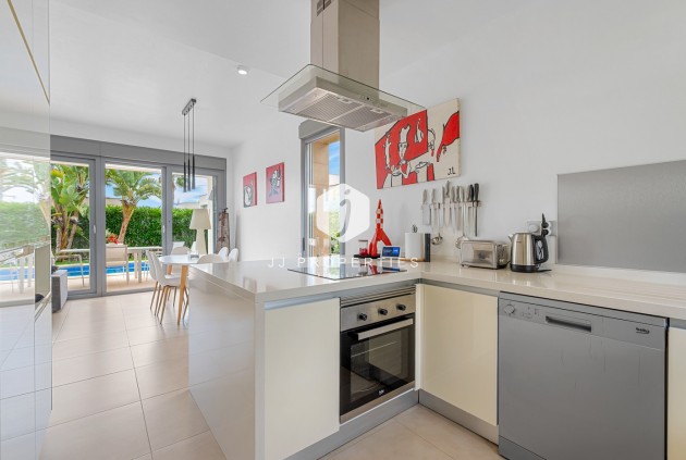 Z drugiej ręki - Villa -
Orihuela Costa - Costa Blanca