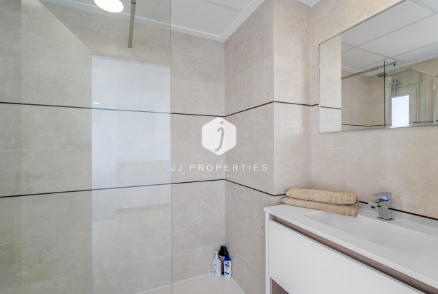 Z drugiej ręki - Villa -
Orihuela Costa - Costa Blanca