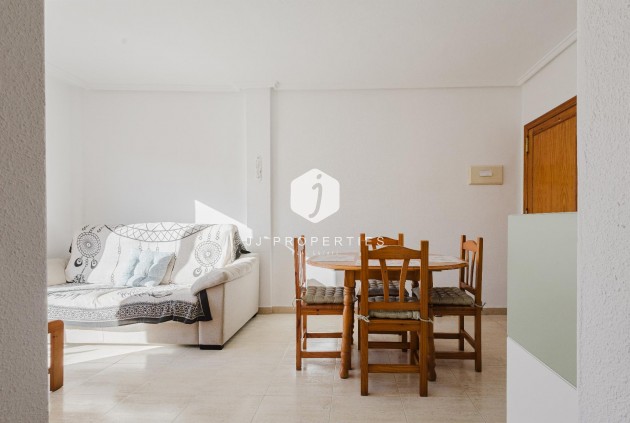 Z drugiej ręki - Bungalow -
Torrevieja - Costa Blanca