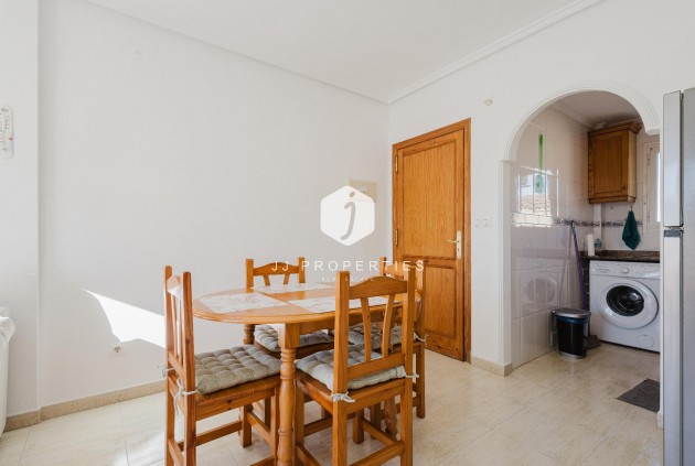 Z drugiej ręki - Bungalow -
Torrevieja - Costa Blanca