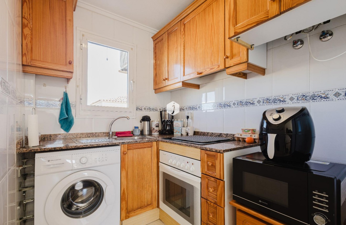 Z drugiej ręki - Bungalow -
Torrevieja - Costa Blanca