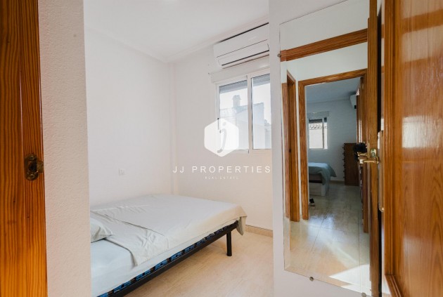 Z drugiej ręki - Bungalow -
Torrevieja - Costa Blanca