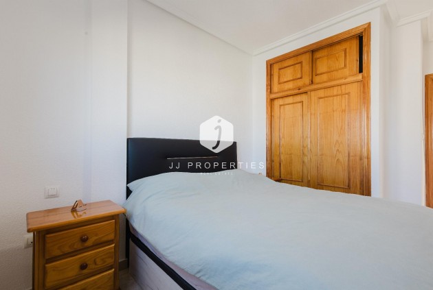 Z drugiej ręki - Bungalow -
Torrevieja - Costa Blanca