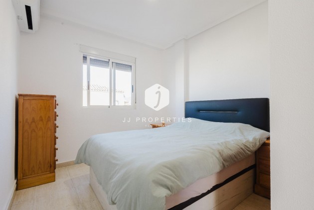 Z drugiej ręki - Bungalow -
Torrevieja - Costa Blanca