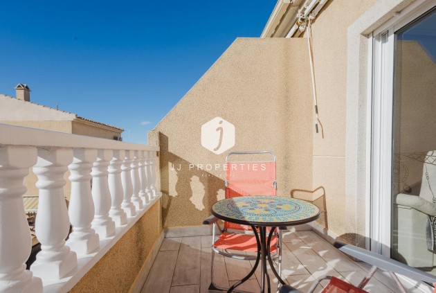 Z drugiej ręki - Bungalow -
Torrevieja - Costa Blanca