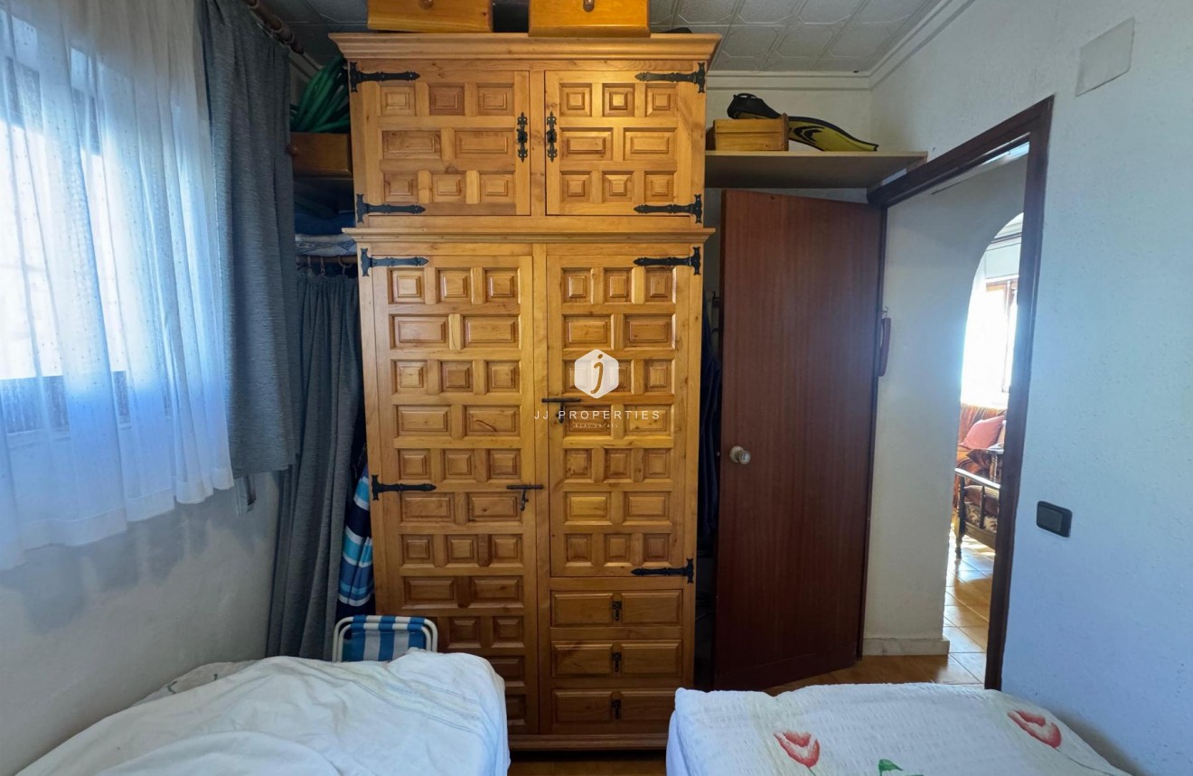 Z drugiej ręki - Bungalow -
Torrevieja - Costa Blanca