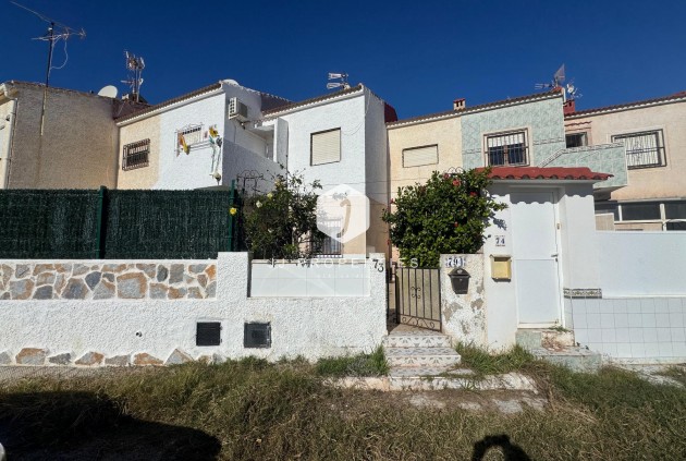 Z drugiej ręki - Bungalow -
Torrevieja - Costa Blanca