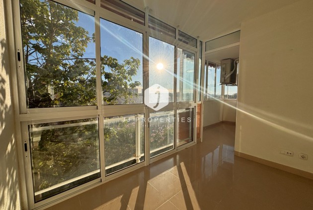 Z drugiej ręki - Mieszkanie w bloku -
Guardamar del Segura - Costa Blanca