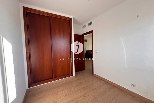 Z drugiej ręki - Mieszkanie w bloku -
Guardamar del Segura - Costa Blanca