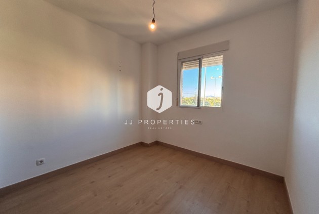 Z drugiej ręki - Mieszkanie w bloku -
Guardamar del Segura - Costa Blanca