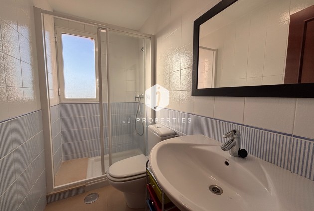 Z drugiej ręki - Mieszkanie w bloku -
Guardamar del Segura - Costa Blanca