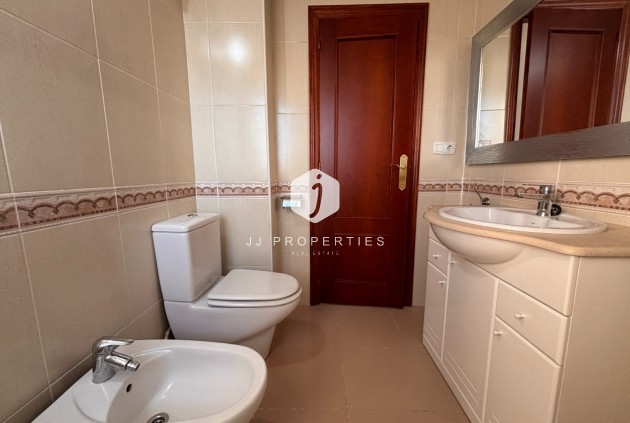 Z drugiej ręki - Mieszkanie w bloku -
Guardamar del Segura - Costa Blanca