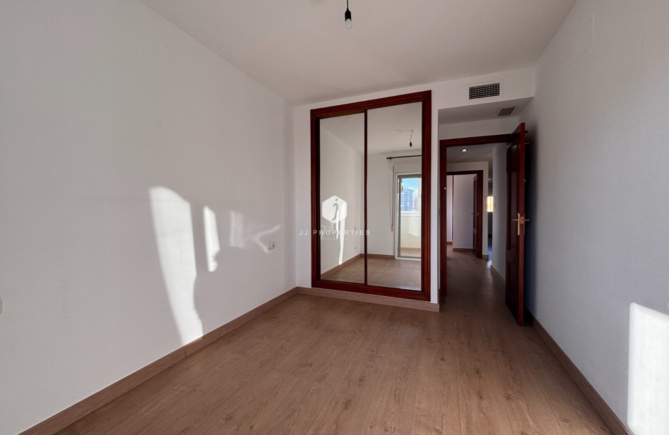 Z drugiej ręki - Mieszkanie w bloku -
Guardamar del Segura - Costa Blanca