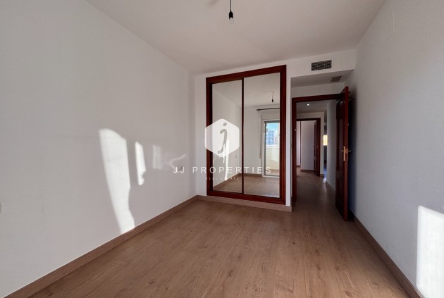 Z drugiej ręki - Mieszkanie w bloku -
Guardamar del Segura - Costa Blanca