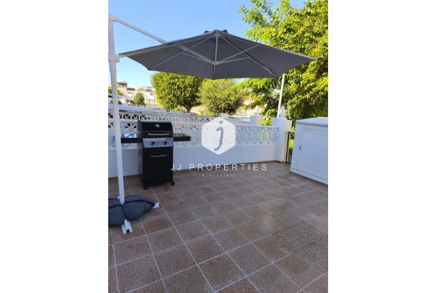 Z drugiej ręki - Szalet -
Torrevieja