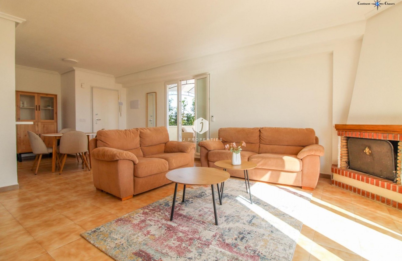 Z drugiej ręki - Daszek -
Torrevieja - Punta prima