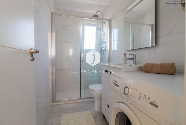 Z drugiej ręki - Daszek -
Torrevieja - Punta prima