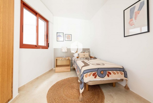 Nowy budynek - Mieszkanie w bloku -
Avileses - pueblo