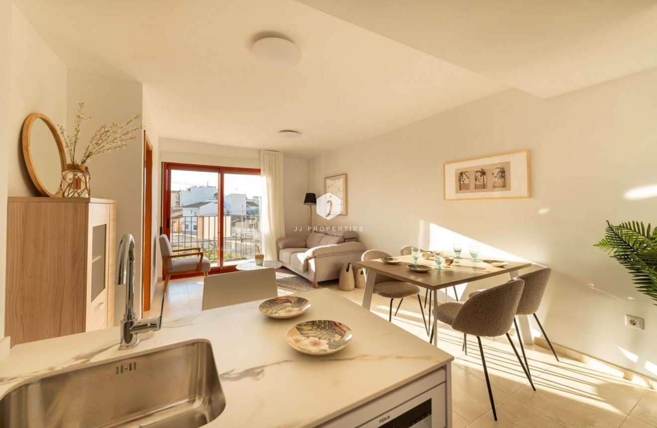 Nowy budynek - Mieszkanie w bloku -
Avileses - pueblo