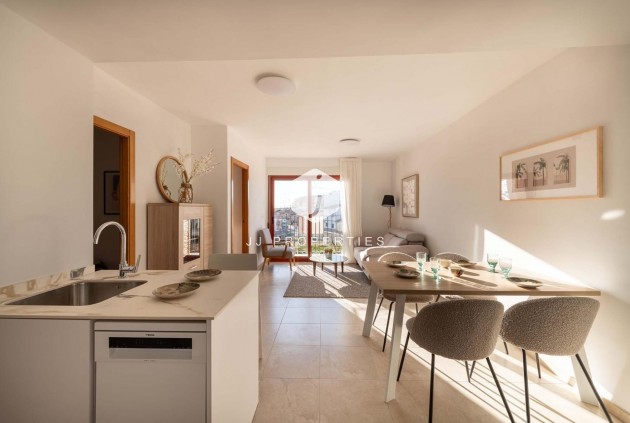 Nowy budynek - Mieszkanie w bloku -
Avileses - pueblo