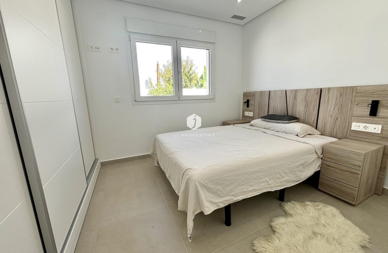 Nowy budynek - Villa -
Rojales - Atalaya Park