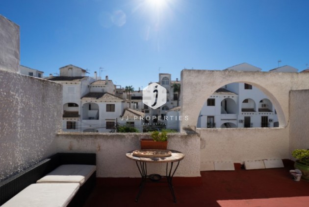 Z drugiej ręki - Szalet -
Torrevieja - Costa Blanca