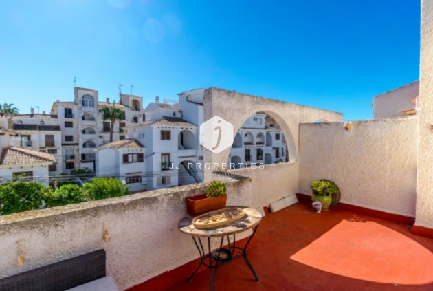 Z drugiej ręki - Szalet -
Torrevieja - Costa Blanca