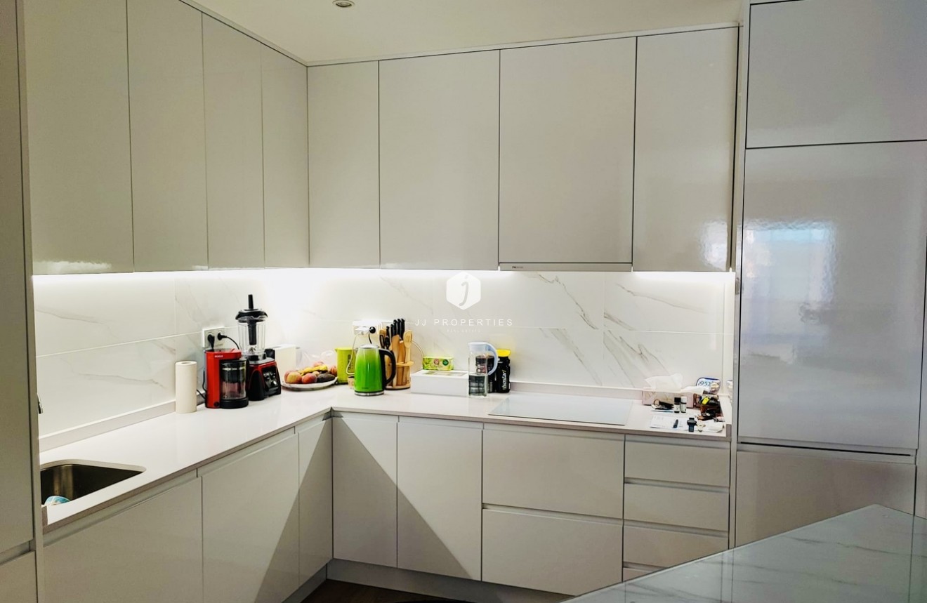 Z drugiej ręki - Mieszkanie w bloku -
Torrevieja - Costa Blanca