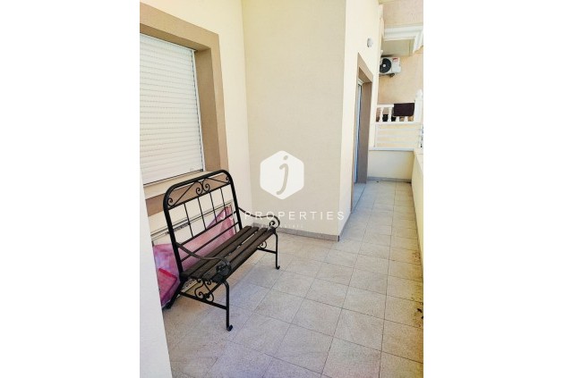 Z drugiej ręki - Mieszkanie w bloku -
Torrevieja - Costa Blanca